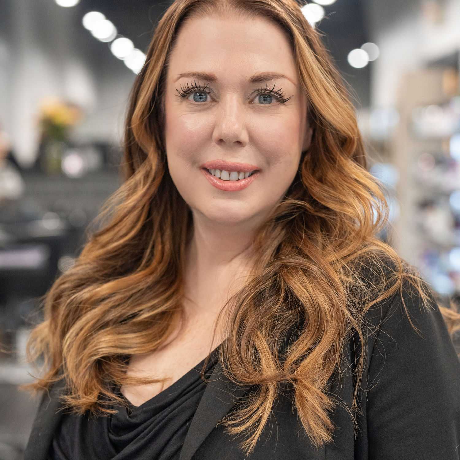 Portrait of Judy Taraborelli, a professional stylist at Jason Matthew Salon, showcasing their expertise and style.
